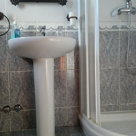 Guest house La Encina 2*